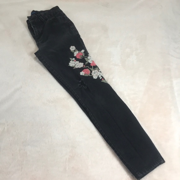 Blue Spice Embroidered Black Jeans - Picture 7 of 15